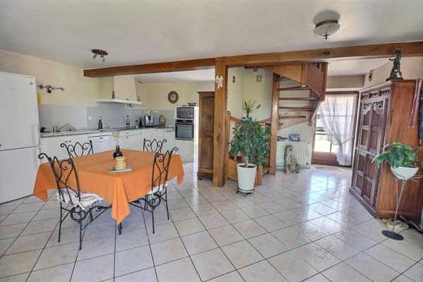 Maison La Haie Fouassiere 5 pièce(s) 161 m2