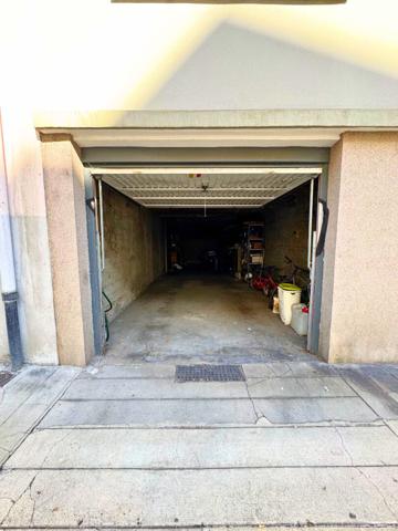 Parking / box 30 m2