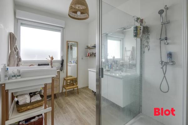 Appartement 4 pièce(s)