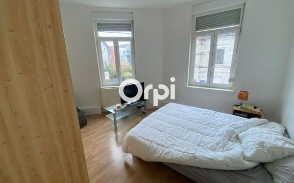 Immeuble à vendre    10 pièces • 220 m2 Wasquehal