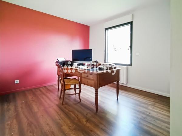 Maison 6 pièces - 133 m² Exclusivité efficity