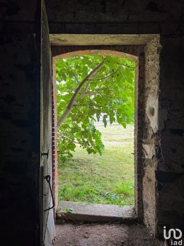 Longère 5 pièces de 260 m² à Mauges-sur-Loire (49410)