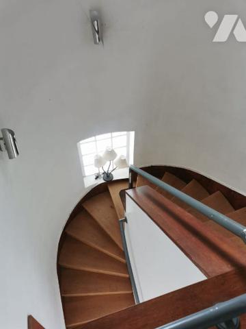 MONTFORT SUR MEU - au coeur de ville, maison de 175 m² avec piscine