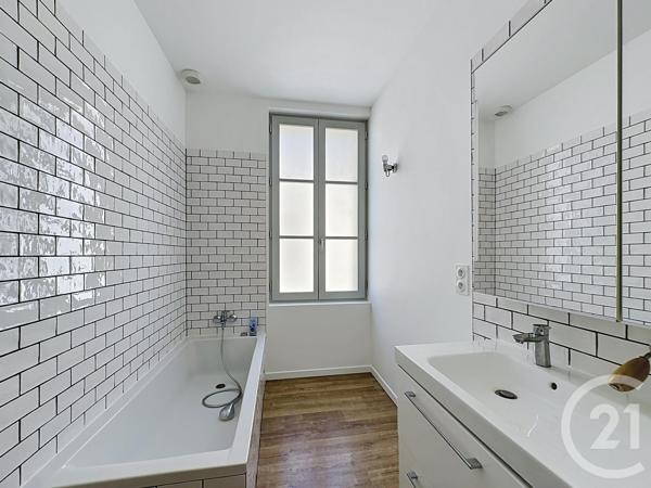 Maison à vendre  5 pièces - 108 m 2   BORDEAUX  - 33