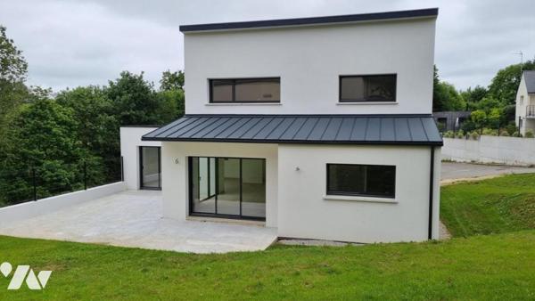 A VENDRE 56 ELVEN BELLE MAISON NEUVE AVEC SOUS-SOL PROCHE BOURG ET ECOLE