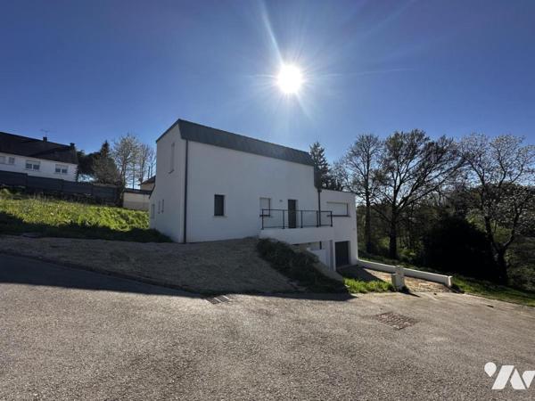 A VENDRE 56 ELVEN BELLE MAISON NEUVE AVEC SOUS-SOL PROCHE BOURG ET ECOLE