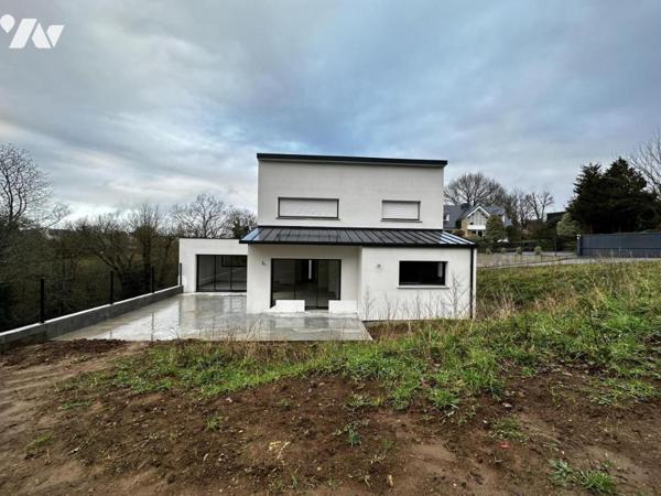 A VENDRE 56 ELVEN BELLE MAISON NEUVE AVEC SOUS-SOL PROCHE BOURG ET ECOLE