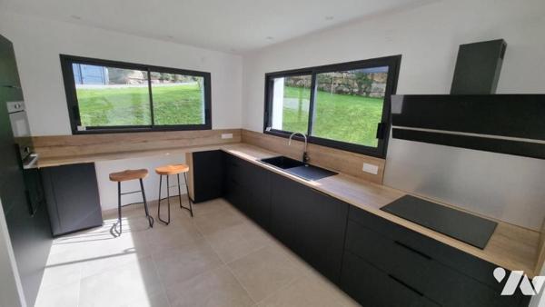 A VENDRE 56 ELVEN BELLE MAISON NEUVE AVEC SOUS-SOL PROCHE BOURG ET ECOLE