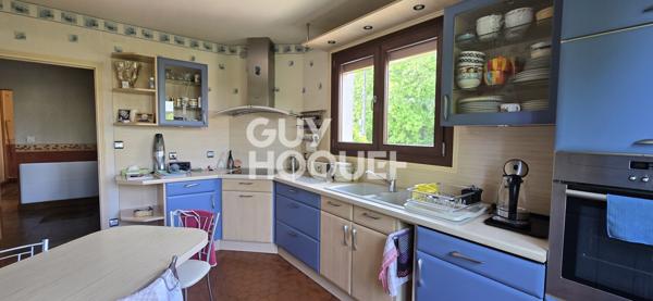 MAISON À VENDRE DE 7 PIÈCES DE 154,20 M²
