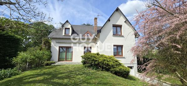 MAISON À VENDRE DE 7 PIÈCES DE 154,20 M²