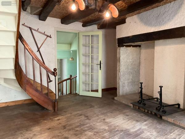 Maison à vendre à Gourdon dans le Lot (46300), ref : 46041/385