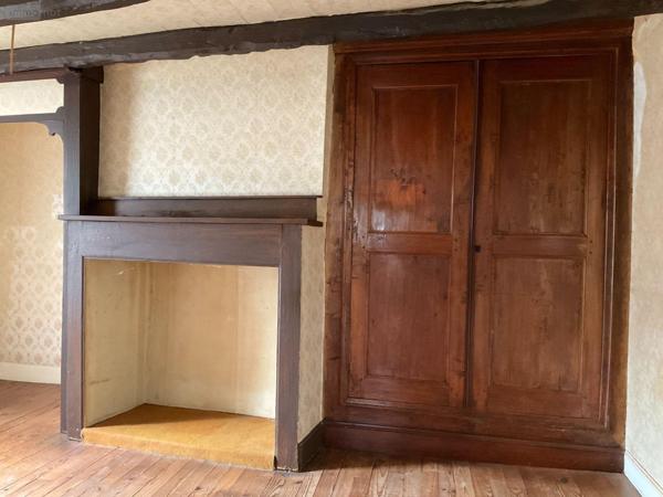 Maison à vendre à Gourdon dans le Lot (46300), ref : 46041/385