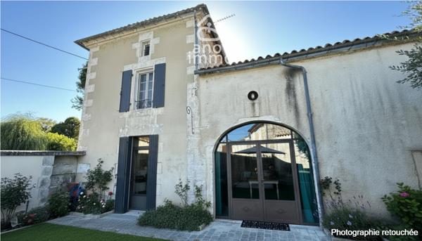Maison de village 10 pièce(s) 5 chambre(s) 265 m²