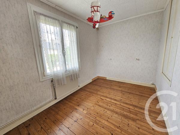 Maison à vendre  4 pièces - 74,54 m 2   CHATELLERAULT  - 86