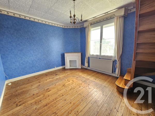Maison à vendre  4 pièces - 74,54 m 2   CHATELLERAULT  - 86