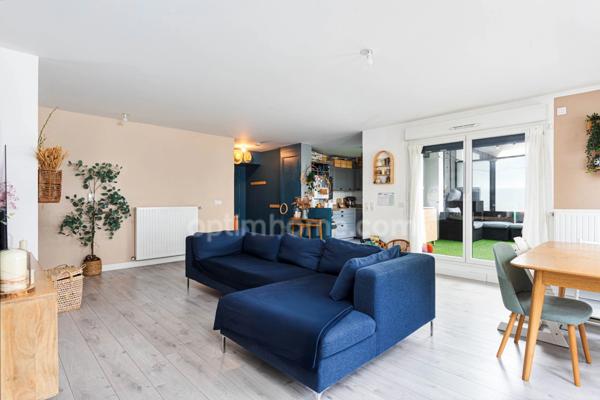 MAISONS ALFORT - 4 pièces de 99m² avec parking, cave et terrasse
