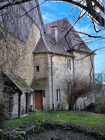 Vente Maison de village 7 pièces 225 m2 à Baume-les-Dames