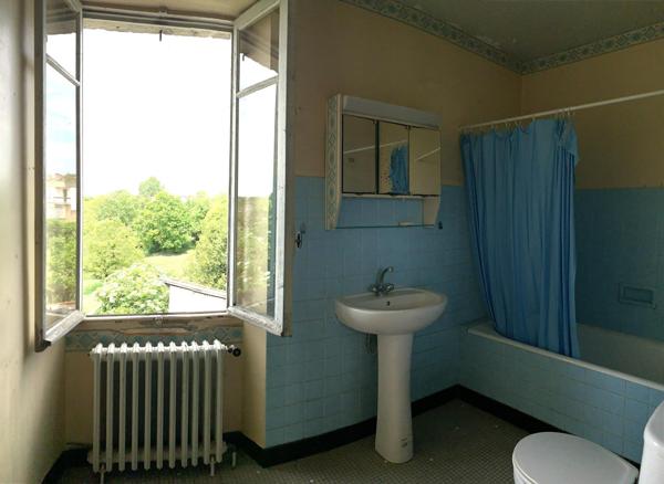 MAISON DE VILLAGE EN PIERRE AVEC BALCON, JARDIN ET GARAGE