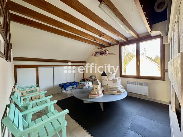 Maison 8 pièces - 183 m² Exclusivité efficity