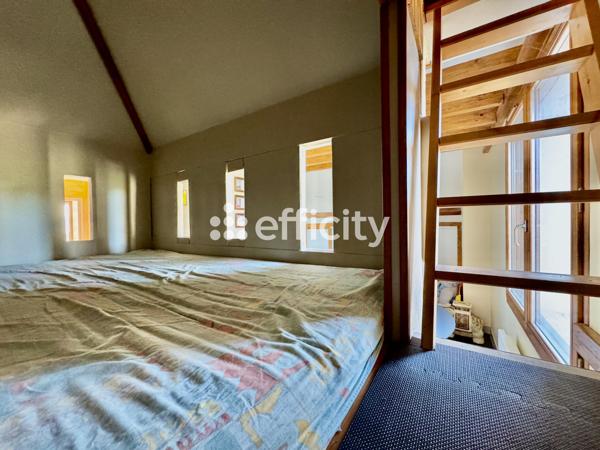 Maison 8 pièces - 183 m² Exclusivité efficity