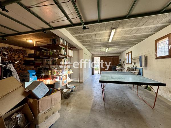 Maison 8 pièces - 183 m² Exclusivité efficity