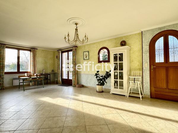 Maison 8 pièces - 183 m² Exclusivité efficity