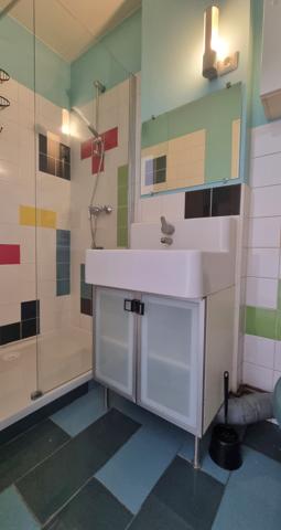 Studio
                                                                                                                                                                                                                                                                                                                        1 pièce(s)                                                                                                                                                                                                          1 chambre(s)                                                                                                                                                                                                          28  m²