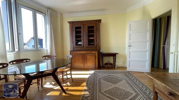 Appartement à louer 3 pièces 66.5m²