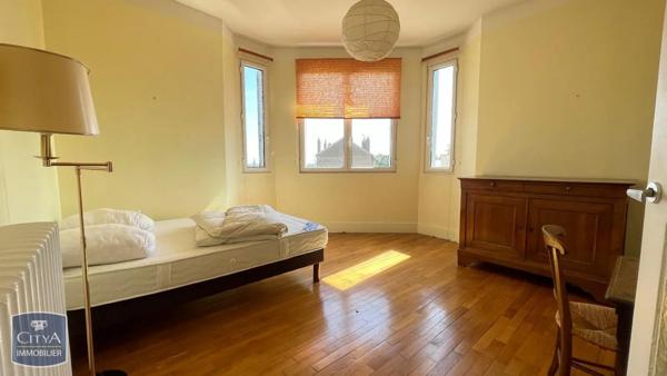 Appartement à louer 3 pièces 66.5m²