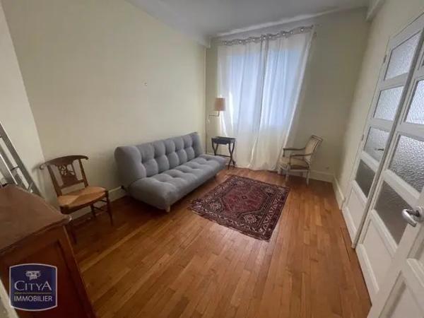 Appartement à louer 3 pièces 66.5m²