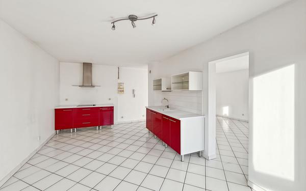 Appartement à vendre    2 pièces • 61,52 m2 Romans-sur-Isère
