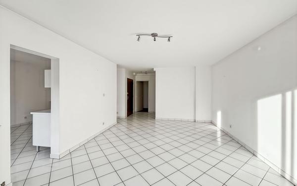 Appartement à vendre    2 pièces • 61,52 m2 Romans-sur-Isère