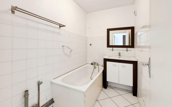 Appartement à vendre    2 pièces • 61,52 m2 Romans-sur-Isère