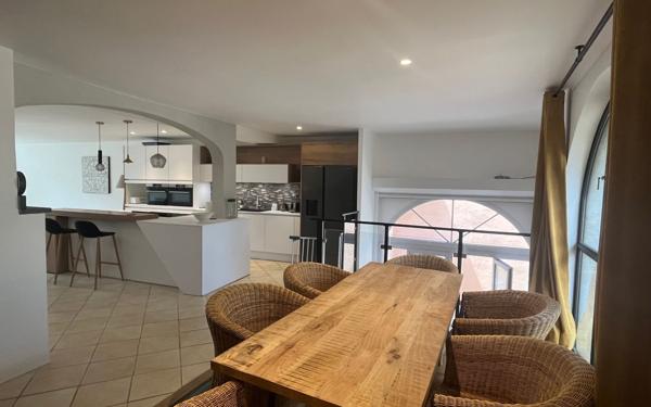 Maison à vendre    5 pièces • 167 m2 Agde