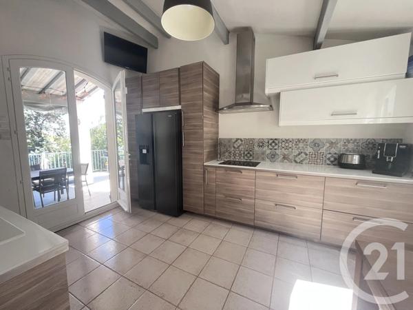 Maison à vendre  5 pièces - 137 m 2   LES PENNES MIRABEAU  - 13