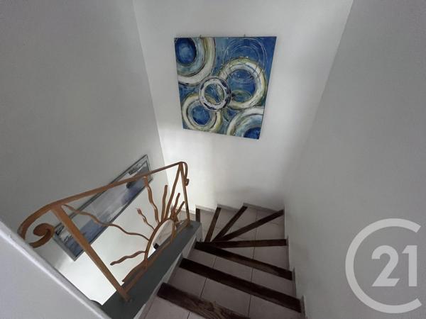 Maison à vendre  5 pièces - 137 m 2   LES PENNES MIRABEAU  - 13