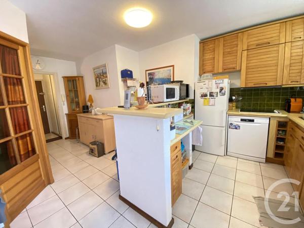 Appartement F2 à vendre  2 pièces - 32,32 m 2   STE MAXIME  - 83