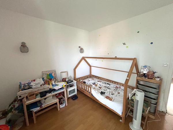 Amouroux - Appartement T3 Refait à neuf - Dernier étage