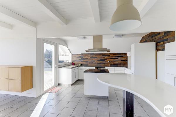 Maison • Vente • 200m2 • Orcines 660 000 € FAI