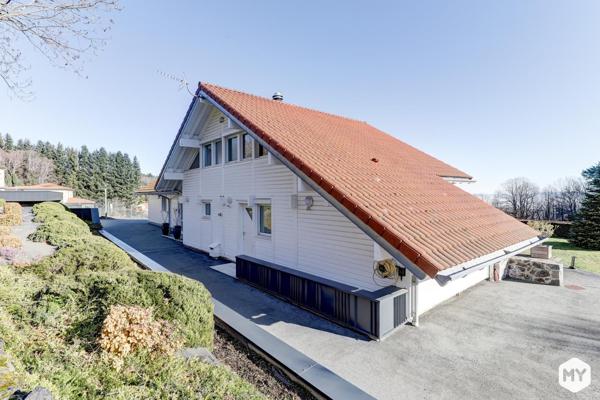 Maison • Vente • 200m2 • Orcines 660 000 € FAI