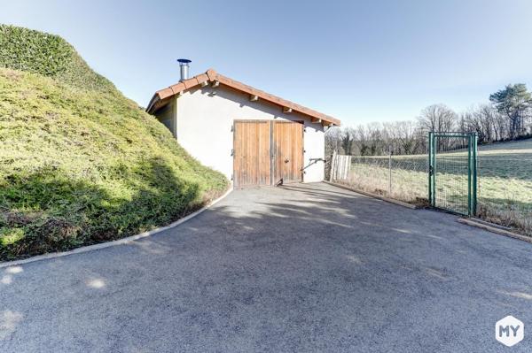Maison • Vente • 200m2 • Orcines 660 000 € FAI