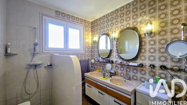 Maison à vendre 9 pièces 520 m² Romagnat
