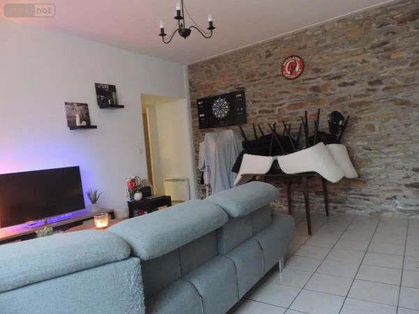 Achat - Immeuble Belle-Isle-en-Terre 22810 181 m 2 373 m 2