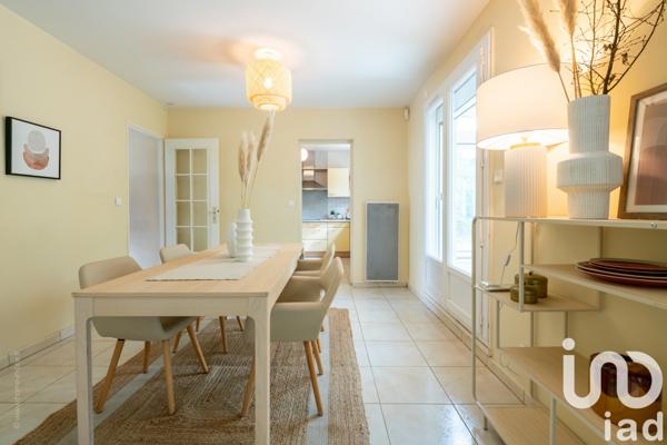 Maison à vendre 6 pièces 145 m² Villemoisson-sur-Orge