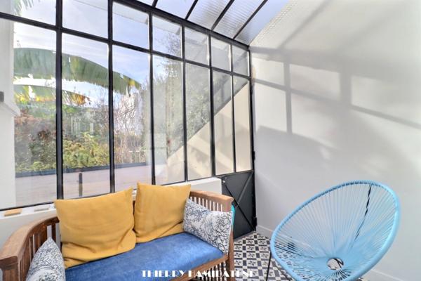 TRES RARE ! COEUR LABOURET A SEULEMENT 5/6 MN A PIED DE LA GARE DE COLOMBES , ET DES COMMERCES DE LA RUE ST DENIS BELLE MAISON 130M2 6 PIECES 4 CHAMBRES S/SOL TOTAL 1 parking EN EXTERIEUR