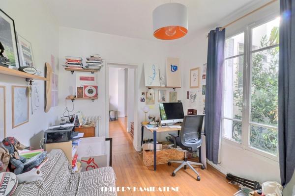 TRES RARE ! COEUR LABOURET A SEULEMENT 5/6 MN A PIED DE LA GARE DE COLOMBES , ET DES COMMERCES DE LA RUE ST DENIS BELLE MAISON 130M2 6 PIECES 4 CHAMBRES S/SOL TOTAL 1 parking EN EXTERIEUR