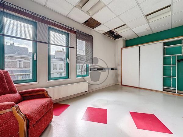 Vente Immeuble 14 pièces 490 m2 à Saint-Quentin