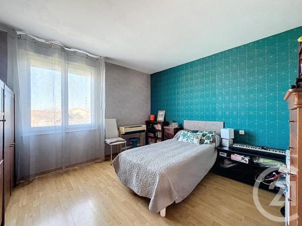 Maison à vendre  7 pièces - 195,35 m 2   PAMIERS  - 09