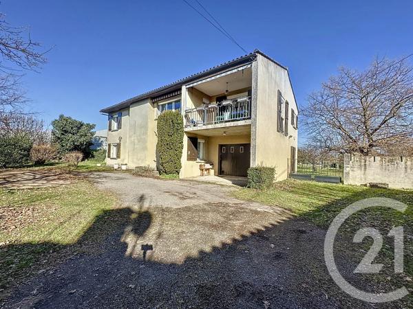 Maison à vendre  7 pièces - 195,35 m 2   PAMIERS  - 09
