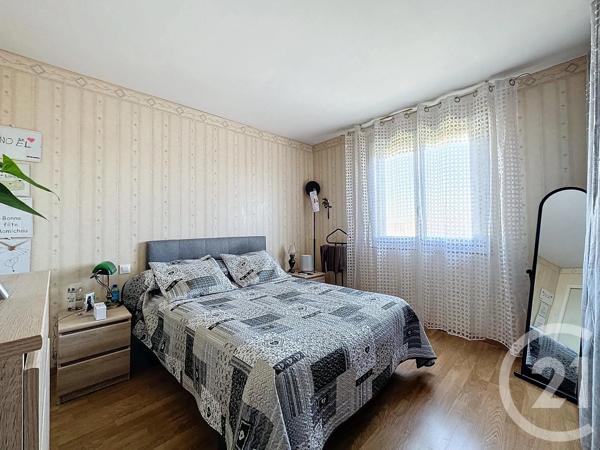 Maison à vendre  7 pièces - 195,35 m 2   PAMIERS  - 09